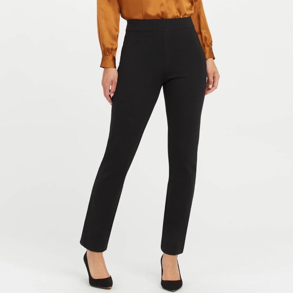 SPANX The Perfect Pant Slim Straight in Classic Black Size Medium